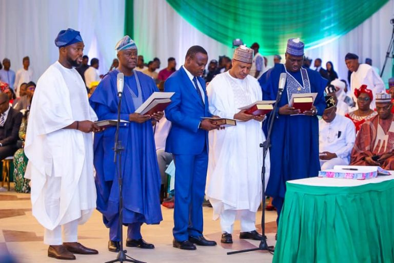 President Tinubu Swears-In Newly Appointed Ministers – OSGF