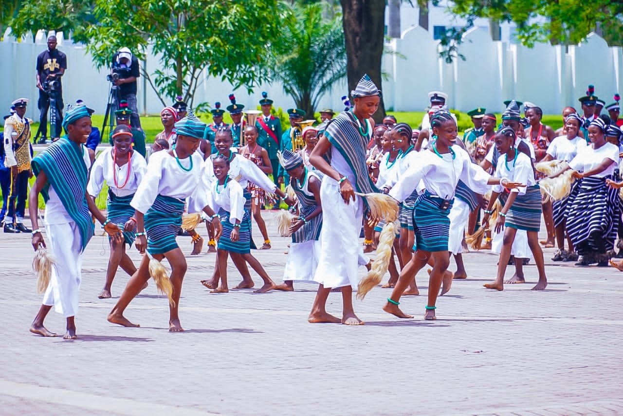 Nigeria’s 63rd Independence Anniversary Military Parade In Pictures – OSGF